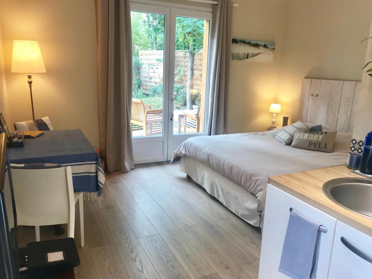 Escale Sous Les Pins Villa Сал Екстериор снимка