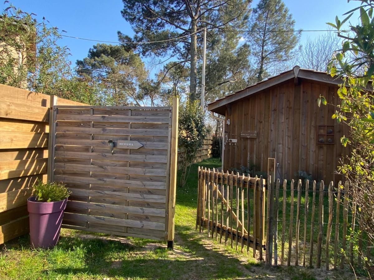 Escale Sous Les Pins Villa Сал Екстериор снимка